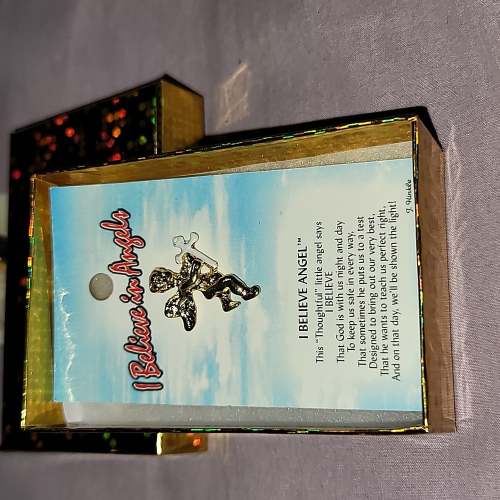 I Believe in Angels Pin with Gift Box
